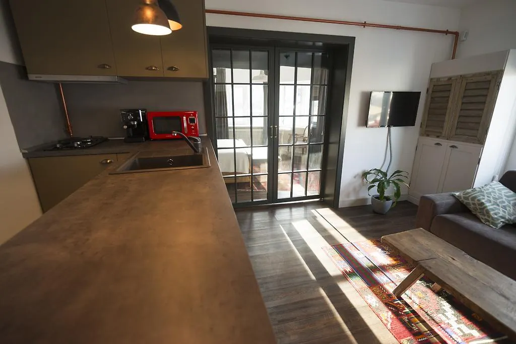 Bohemian Old Town Boutique Apartment Bucharest 0*,